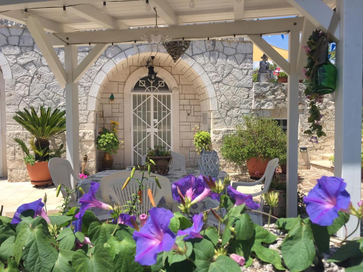 Il Trullo Di Nonno Angelo San Marco Hotel Locorotondo Exterior photo